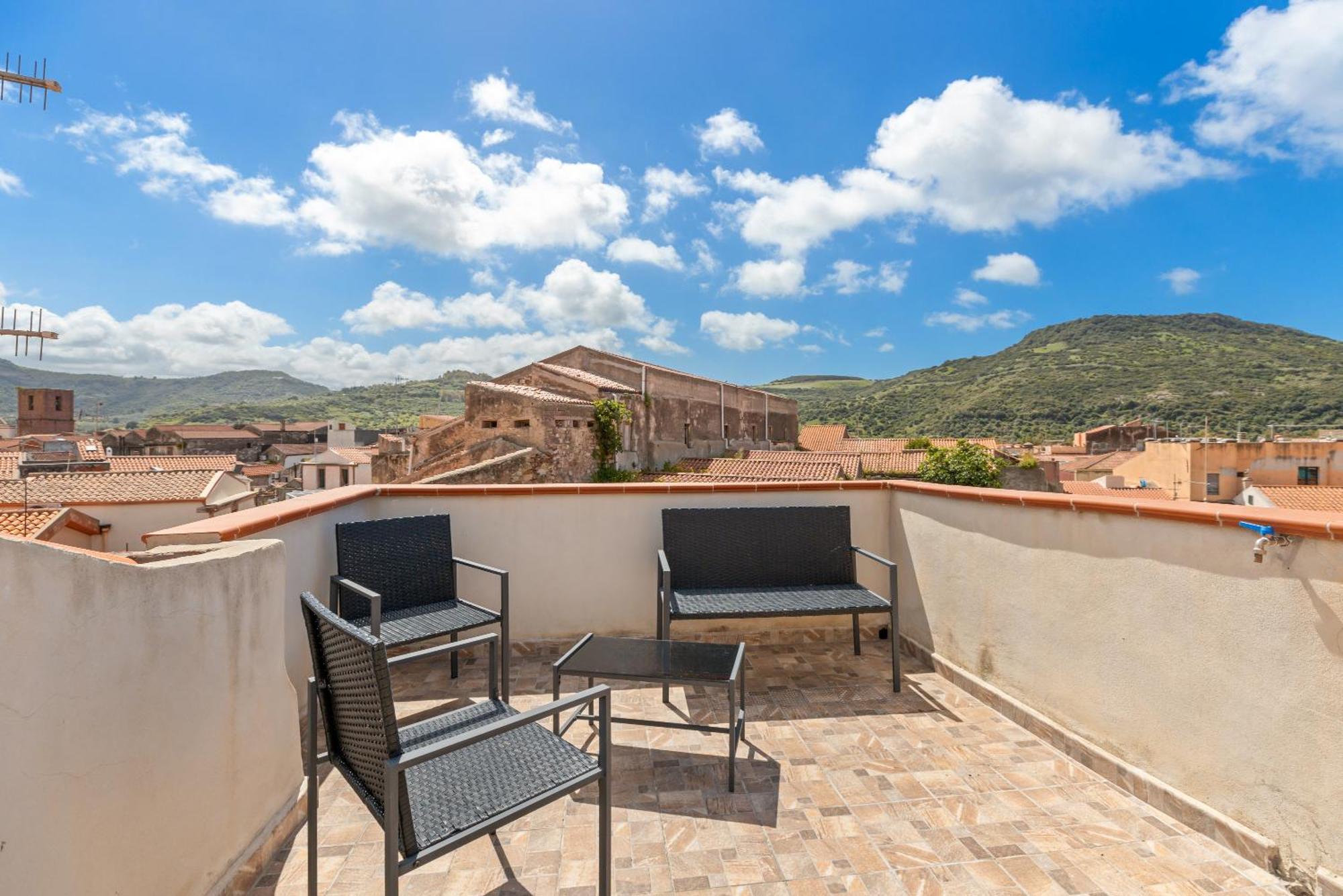 Apartmán Casa Rocca Bosa Exteriér fotografie